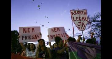 Legalização do aborto volta ao debate público com julgamento no STF