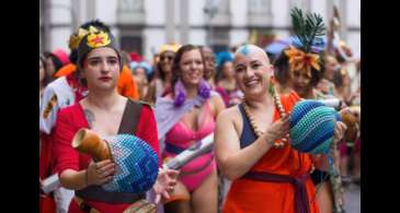 Mulheres contam como é viver com doença que provoca queda de cabelo