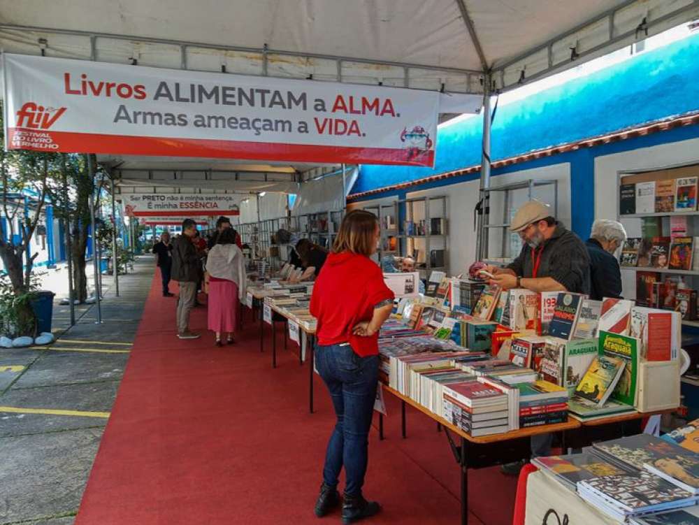 Festival do Livro propõe reflexão sobre Brasil do presente e do futuro