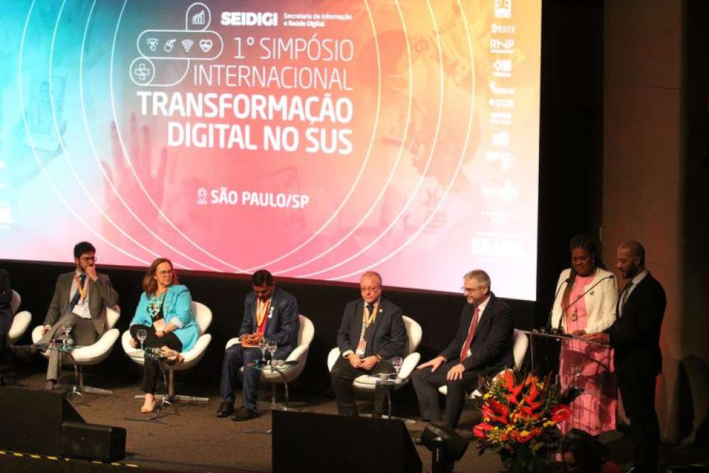 Digitalização do SUS deve integrar dados e garantir uso ético