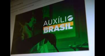 Caixa paga Auxílio Brasil a beneficiários com NIS de final 9