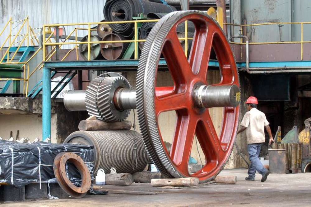 Produção industrial cresce 0,4% de julho para agosto