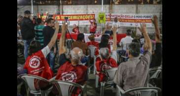 Metroviários encerram greve em São Paulo