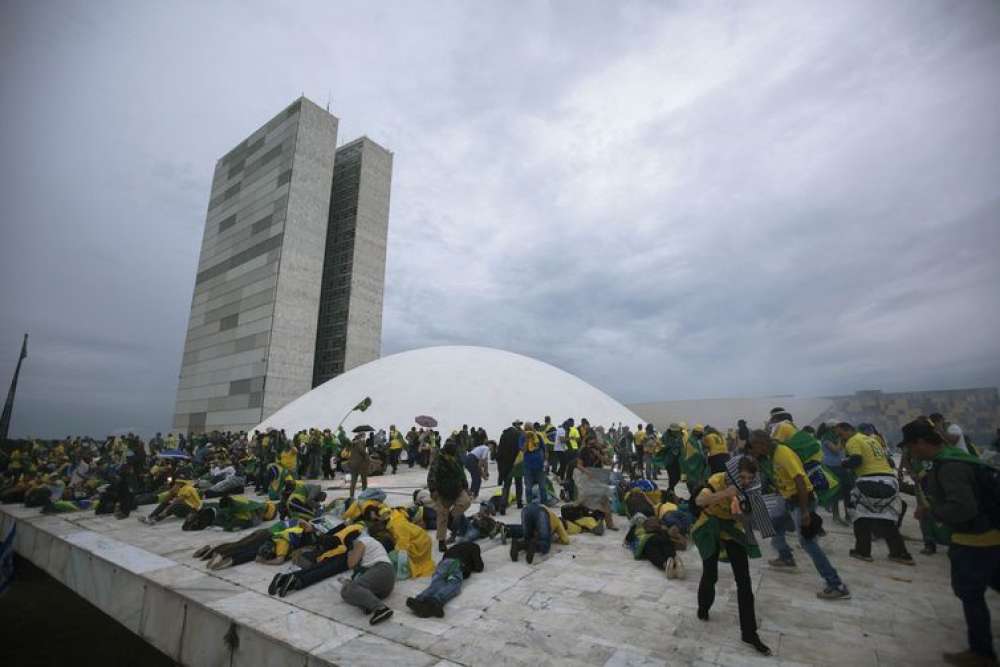 Restauração de bens danificados em janeiro deve ser aberta ao público