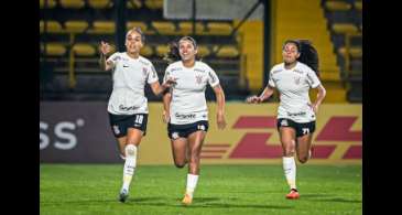 Millene leva Corinthians à vitória na Libertadores feminina