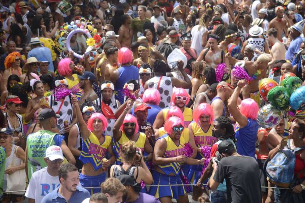 No Rio, carnavalescos debatem crescimento do carnaval de rua no país