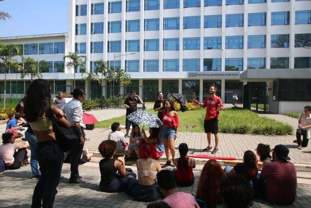 Estudantes da USP em greve têm nova reunião com Reitoria