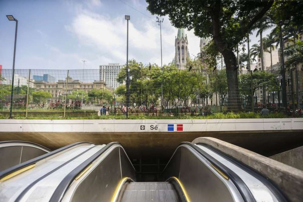 Paralisação afeta funcionamento do metrô de São Paulo