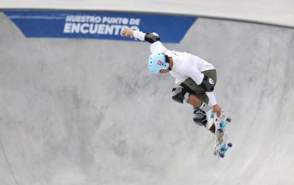 Santiago 2023: Augusto Akio garante prata no skate park