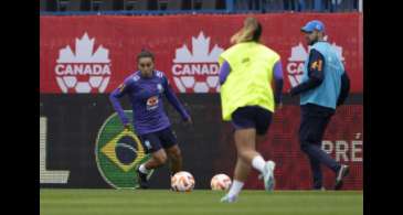 Com Arthur Elias no comando, seleção feminina pega Canadá neste sábado