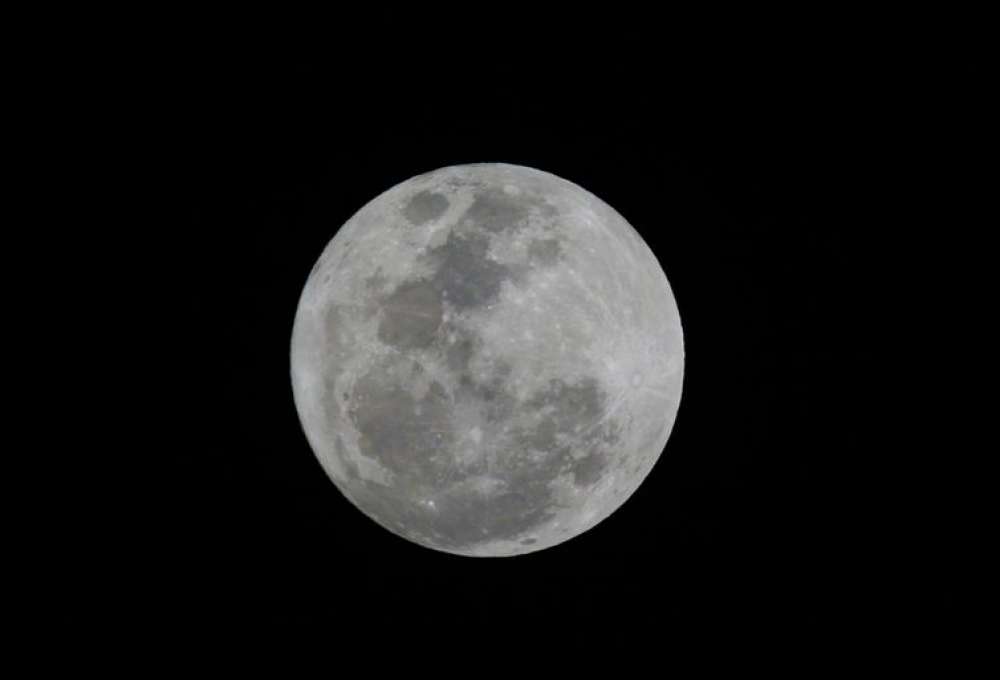 De olho no céu: sábado tem eclipse parcial da lua