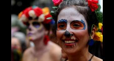 Museu no Rio abre jardins para festa mexicana do Dia dos Mortos