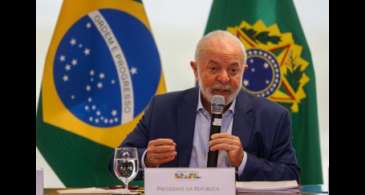 Lula pede que obras avancem sem “repetir possíveis equívocos”