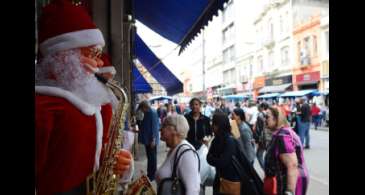 Procon orienta consumidores sobre trocas de presentes de Natal