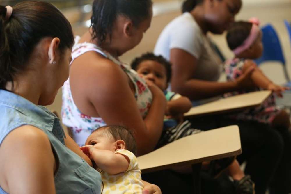 Desigualdade de gênero sobrecarrega mulheres no trabalho de cuidar