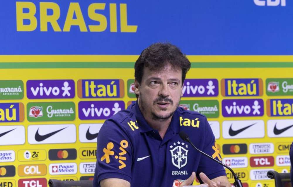 Fernando Diniz convoca seleção para jogos das Eliminatórias