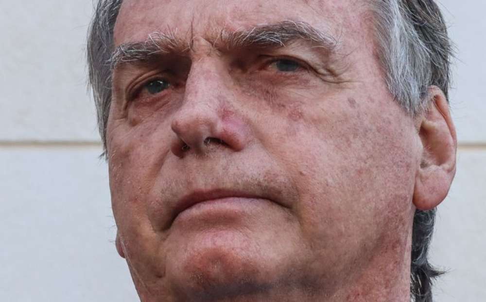 Ministro do TSE condena Bolsonaro à inelegibilidade pela terceira vez