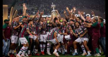 Fluminense domina seleção da Libertadores com cinco jogadores