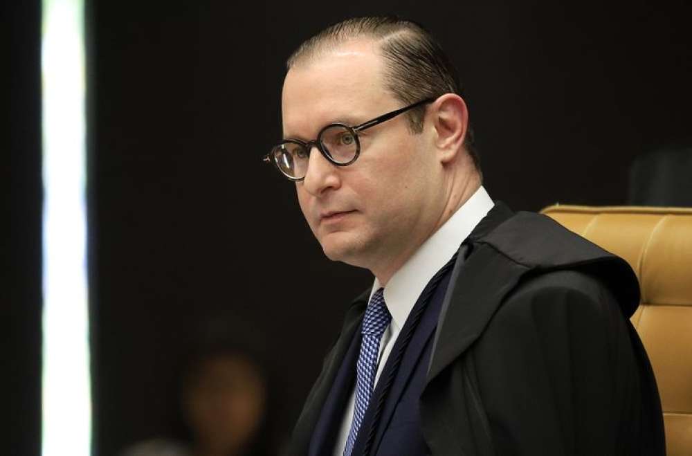 Zanin pede vista e suspende julgamento sobre FGTS no Supremo