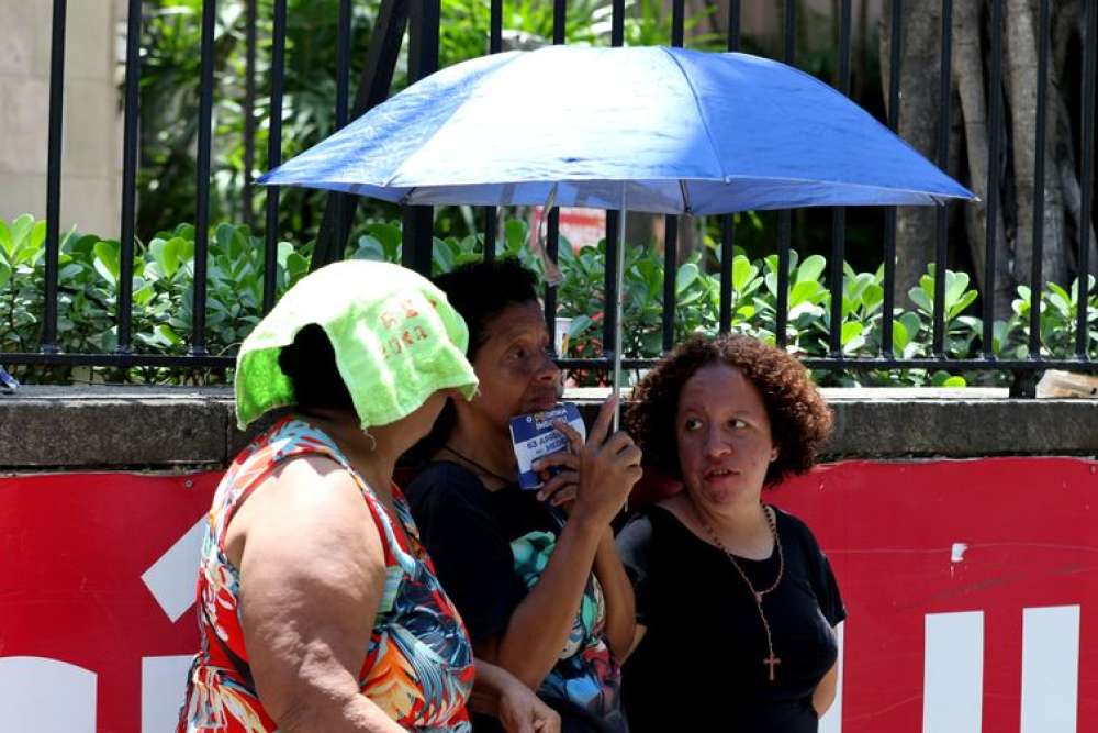 Calor marca segundo dia de provas do Enem