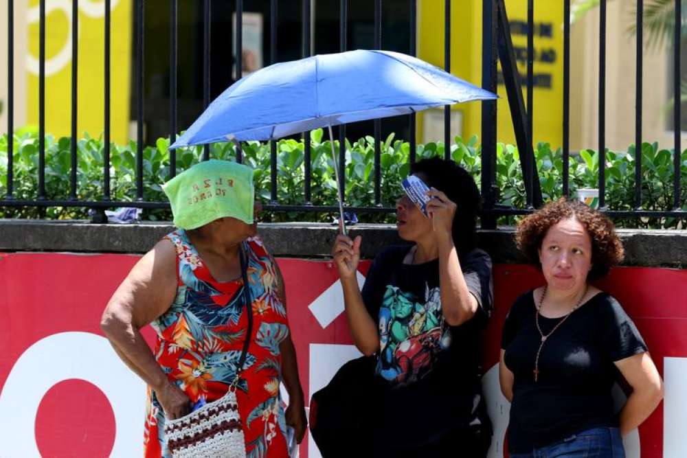 Onda de calor adia manutenção do Sistema Guandu, no Rio de Janeiro