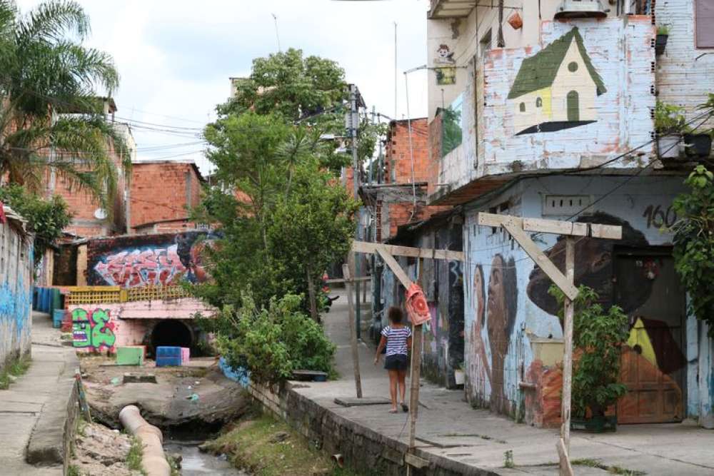 Publicado decreto que institui o Programa Nacional Qualifica Mulher