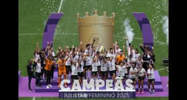 Corinthians é tetra no Paulistão e Inter é campeão do Gaúcho Feminino