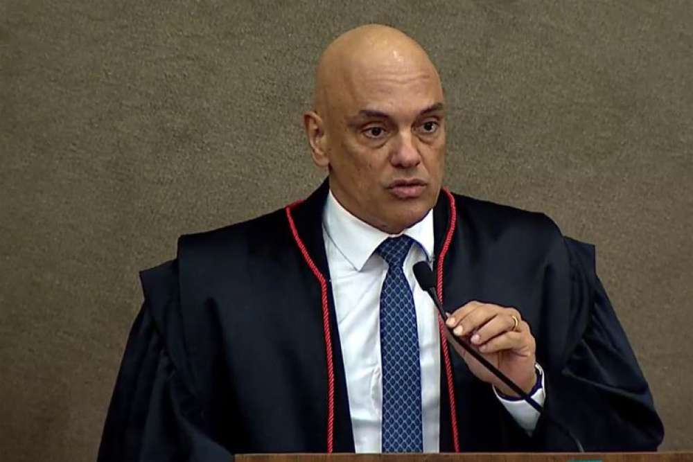 Moraes manda soltar preso por atos golpistas de 8 de janeiro