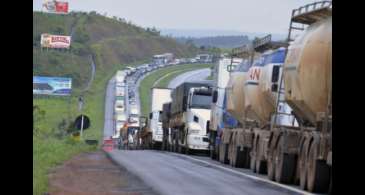 Decreto regulamenta documento eletrônico de transporte de cargas