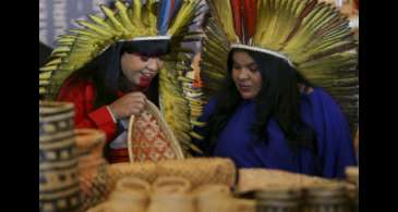 Brasília recebe a maior feira de arte indígena já realizada no país