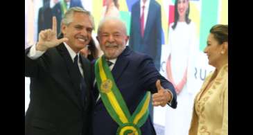 Lula vai estrear agenda internacional com viagem à Argentina