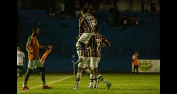 Fluminense arranca vitória sobre Porto Feliz na estreia da Copinha