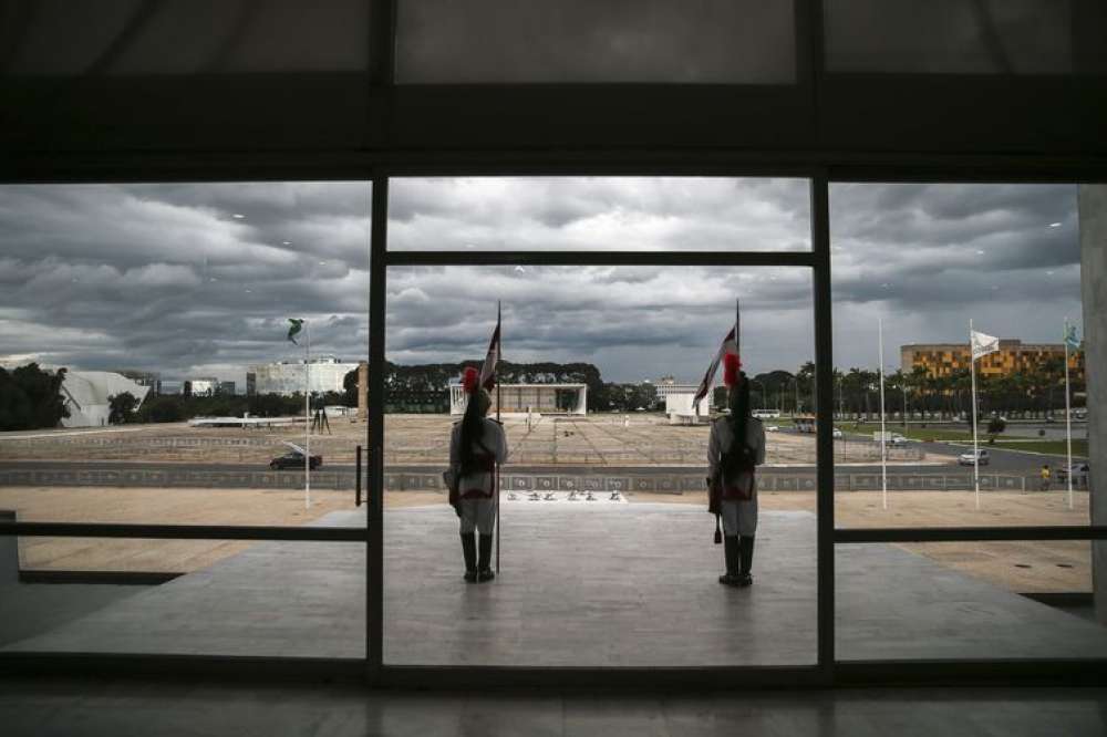 Equipe de segurança de Lula faz varredura no Palácio do Planalto