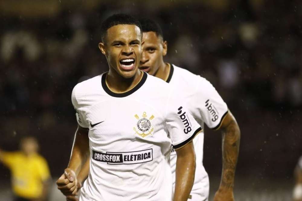 Corinthians aplica goleada de 4 a 0 na estreia da Copa São Paulo