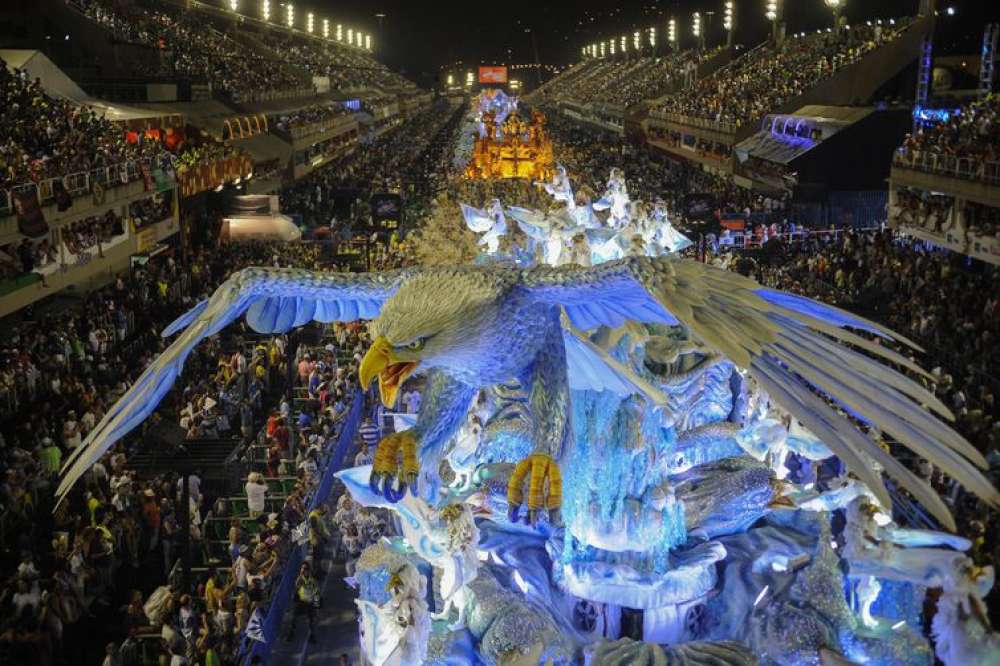 Rio vai cadastrar 10 mil ambulantes para o carnaval de rua