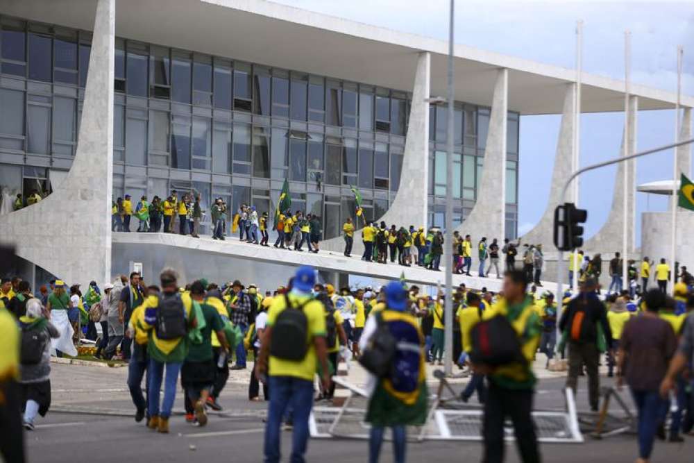 Líderes mundiais condenam tentativa de golpe em Brasília