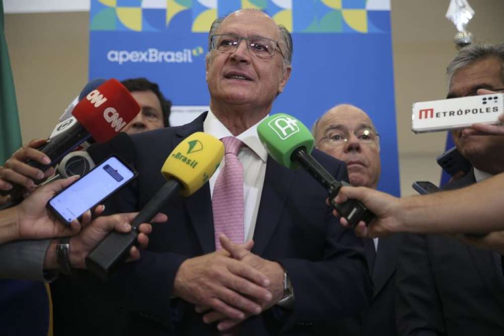 Alckmin diz que democracia sai fortalecida após atos antidemocráticos