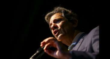 Haddad anuncia pacote de R$ 242,7 bi para melhorar contas públicas