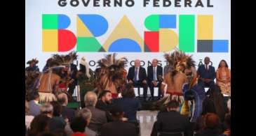 Governo federal lança manual de nova identidade visual