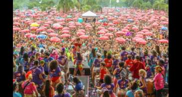 Dia de São Sebastião é comemorado no Rio com desfile de blocos