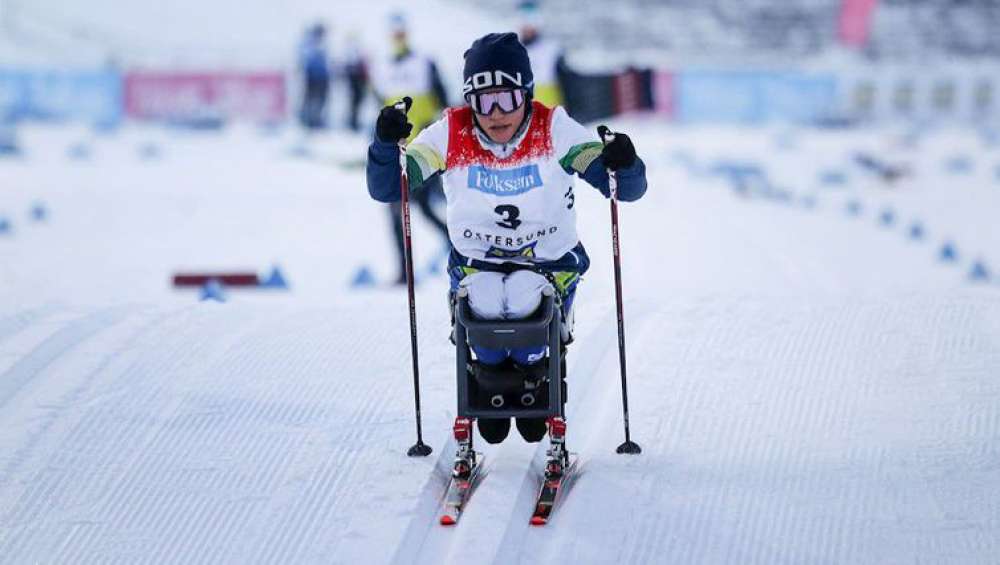 Para esqui cross-country: Aline Rocha é 1ª campeã do Brasil no Mundial