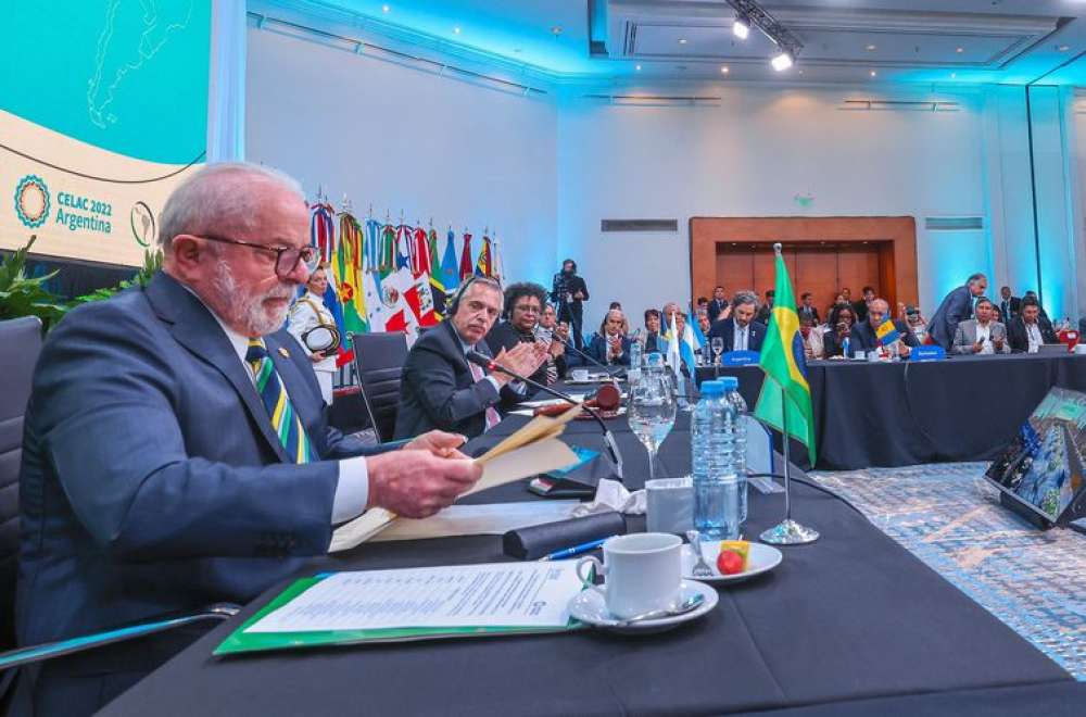 Cúpula da Celac termina com destaque para volta do Brasil ao bloco