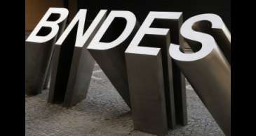 Conselho aprova nomes de Mercadante para presidente do BNDES