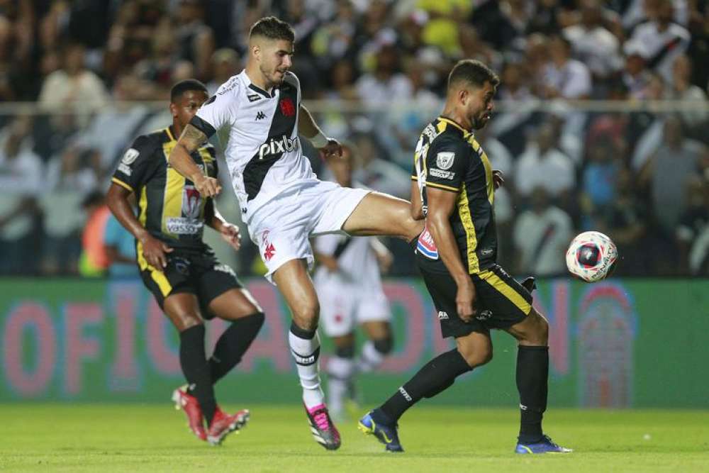 Vasco é superado pelo Volta Redonda em Cariacica