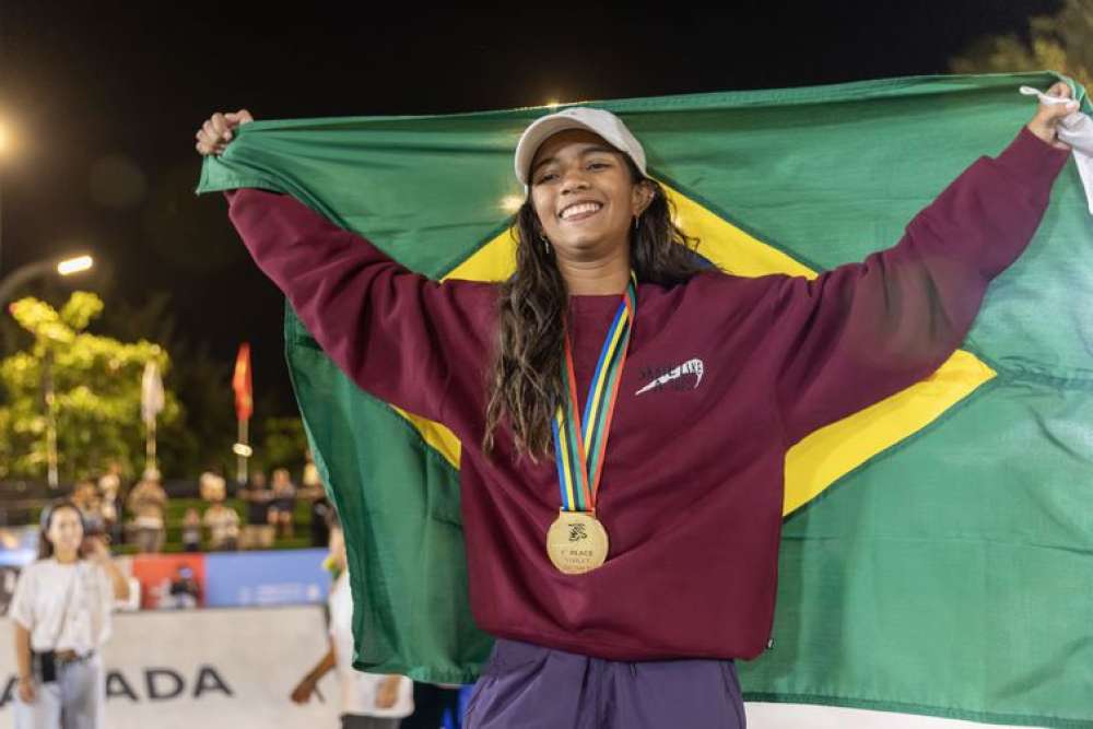 Rayssa Leal conquista Mundial de Skate Street