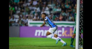 Em jogo movimentado, Grêmio derrota Juventude no Gaúcho