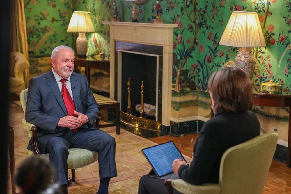 Lula diz que trabalhará pela paz no conflito entre Rússia e Ucrânia