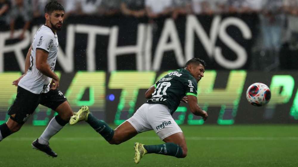 Palmeiras e Corinthians ficam no empate no Derby em Itaquera