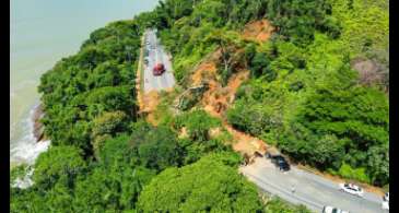 Fortes chuvas no litoral de SP causam a morte de 36 pessoas