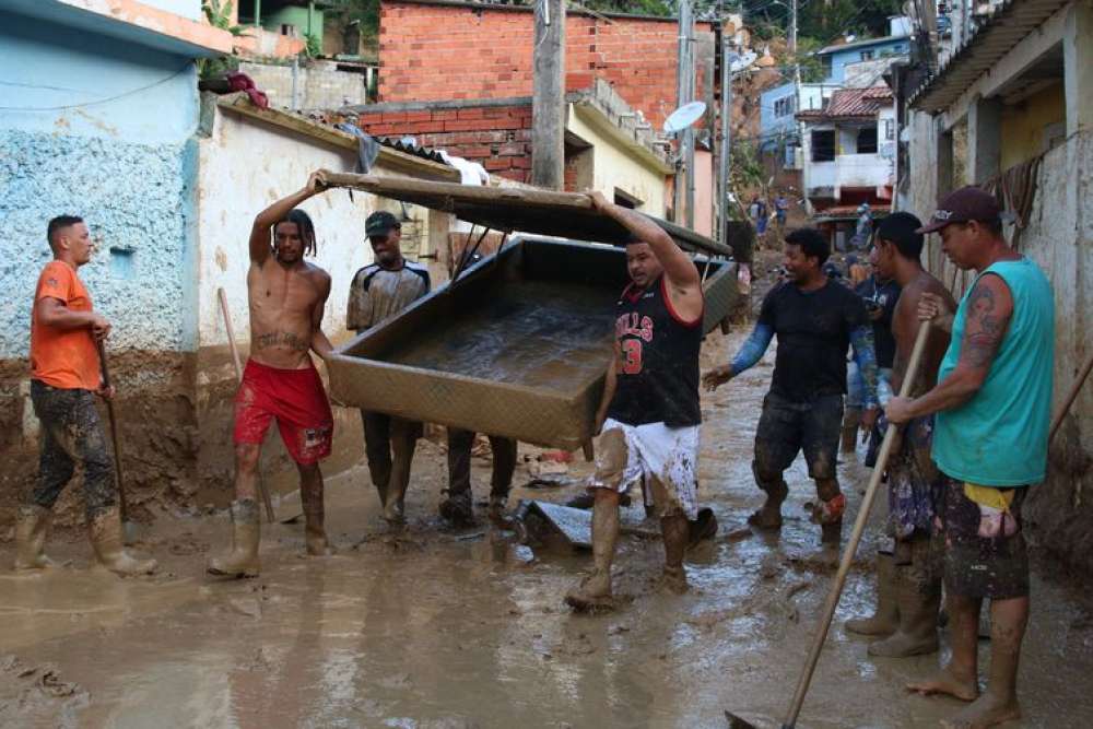 São Sebastião: 7,5 toneladas de doações serão entregues a famílias